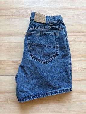 Vintage Gorpcore high waisted 90s jean short